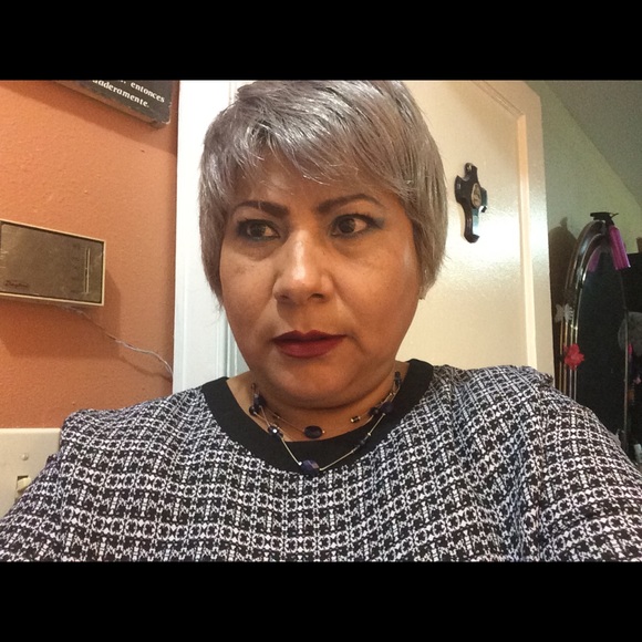 Poshmark profile picture for @rafael
